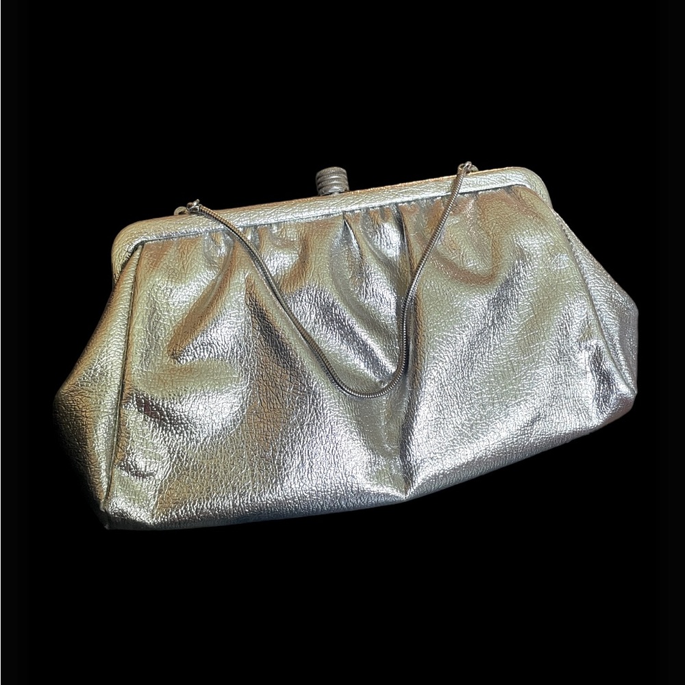 Very clean vintage purse